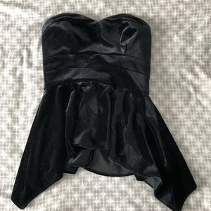 Strapless velvet guess top